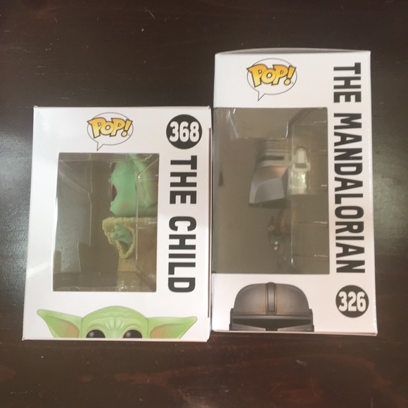 368 Star Wars The Child & 326 Mandalorian Funko - Picture 4 of 6